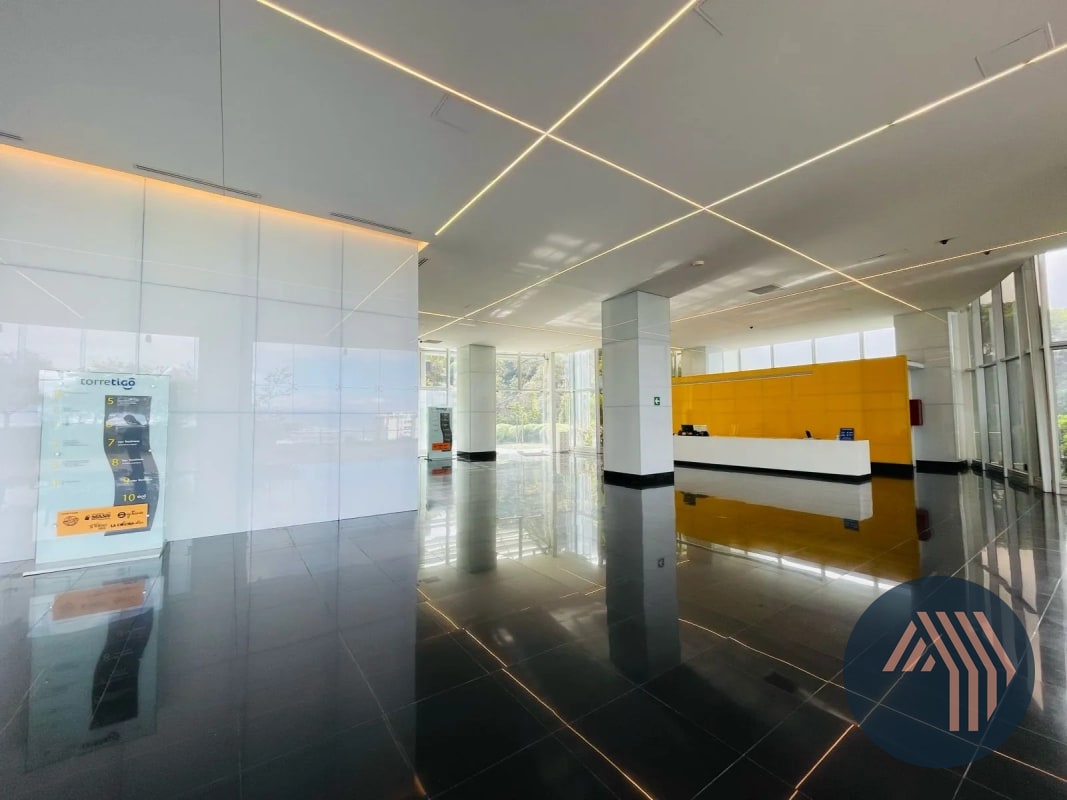 ALQUILER DE OFICINAS - TORRE TIGO, KM 9.3 CARRETERA AL SALVADOR - 12