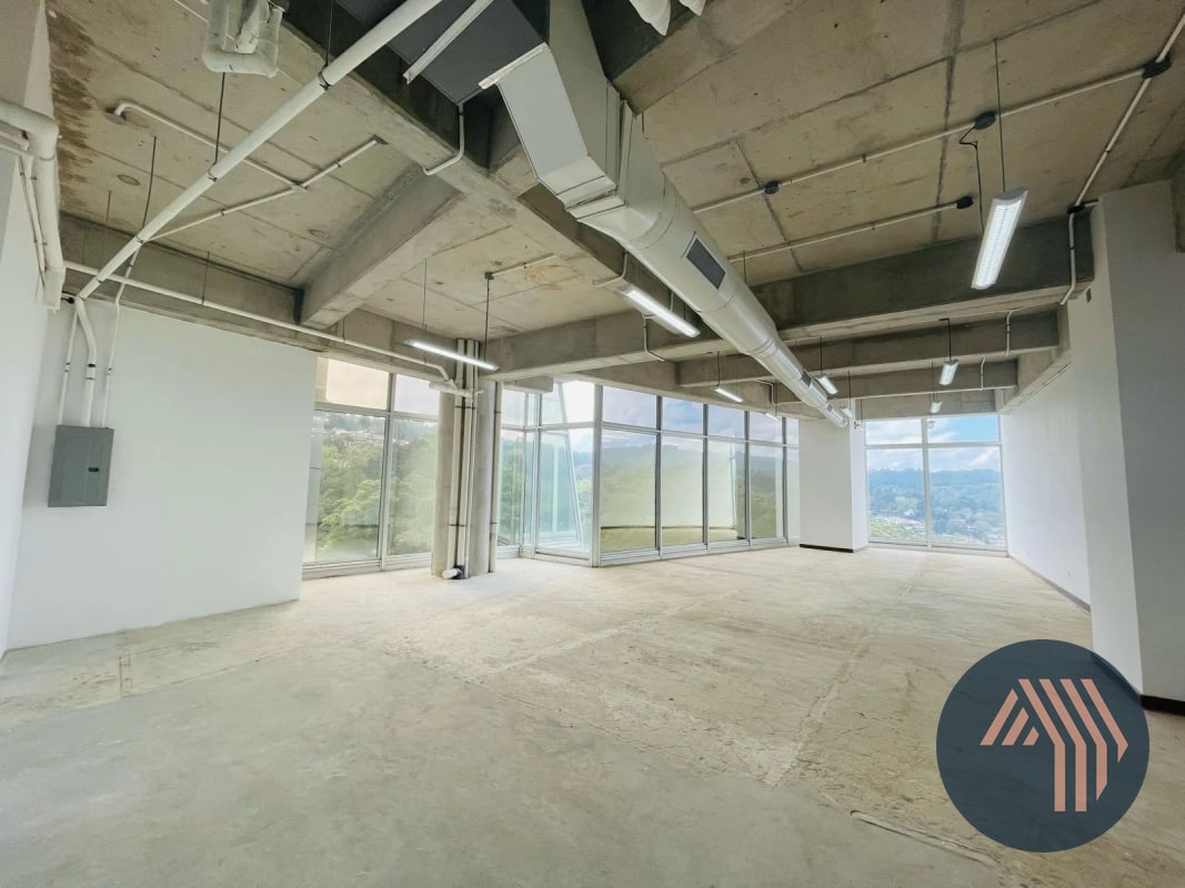 ALQUILER DE OFICINAS - TORRE TIGO, KM 9.3 CARRETERA AL SALVADOR - 1