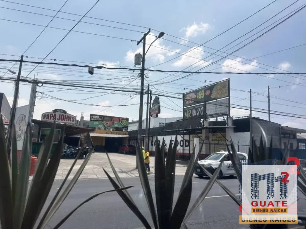 Local de 80 m2 de construcción en Renta, Zona 17 - 1