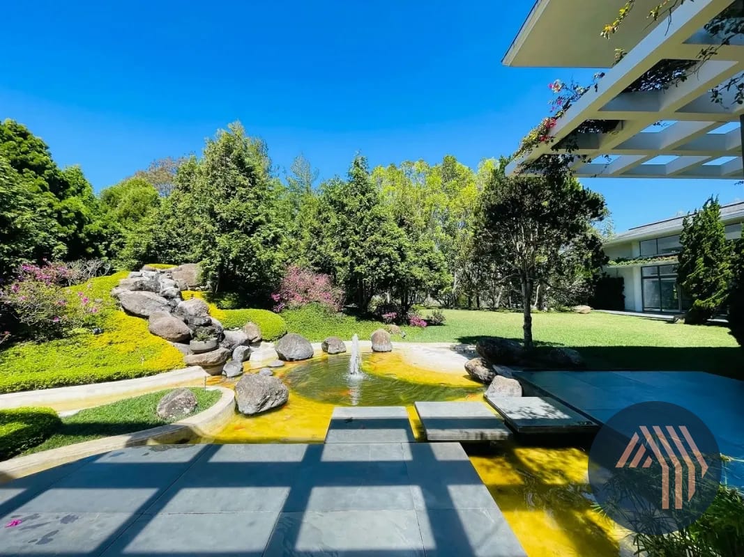 Venta de Lujosa Mansión con Piscina y Helipuerto - Sausalito, Fraijanes — Casa en Venta en Sausalito, Carretera a El Salvador, Guatemala, Ciudad — foto 10 de 17