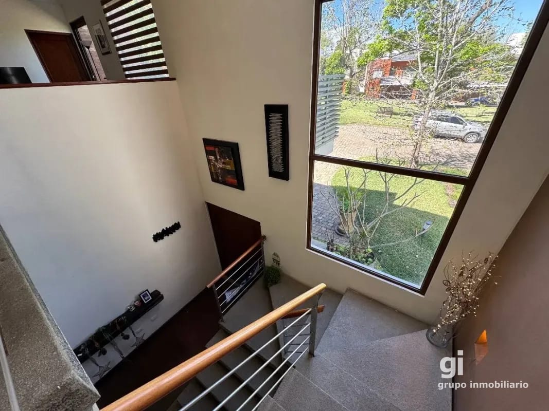 Linda casa en venta en condominio exclusivo de zona 16 — Casa en Venta en Zona 16, Guatemala, Ciudad — foto 11 de 15