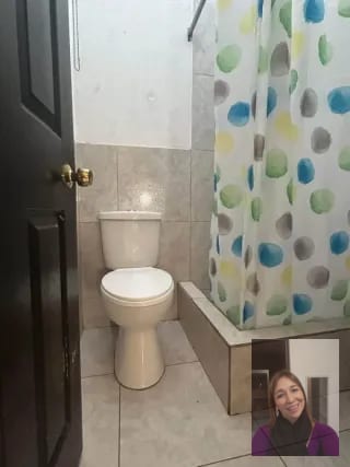 CASA EN BOSQUES DE MIRAVALLE — Casa en Venta en Zona 18, Guatemala, Ciudad — miniatura 2 de 9