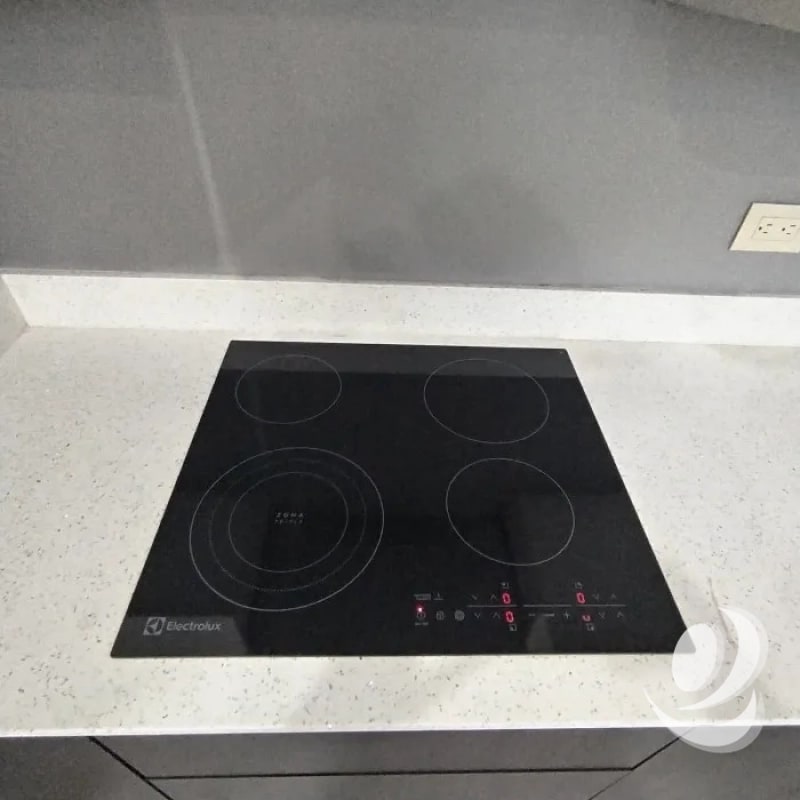 RENTA de Apartamento Estudio en la Zona 5, Col. Vivibien. Guatemala. - 1