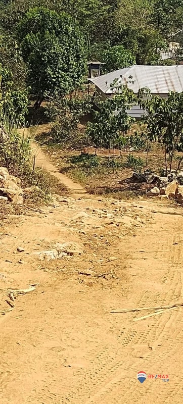 TERRENO EN USPANTAN, QUICHÉ TIENE RIÓ EN MEDIO DEL TERRENO - 1