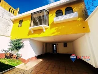 CASA EN CONDOMINIO LO DE VALDEZ — Casa en Venta en San José Pinula, Guatemala, Ciudad — miniatura 1 de 9