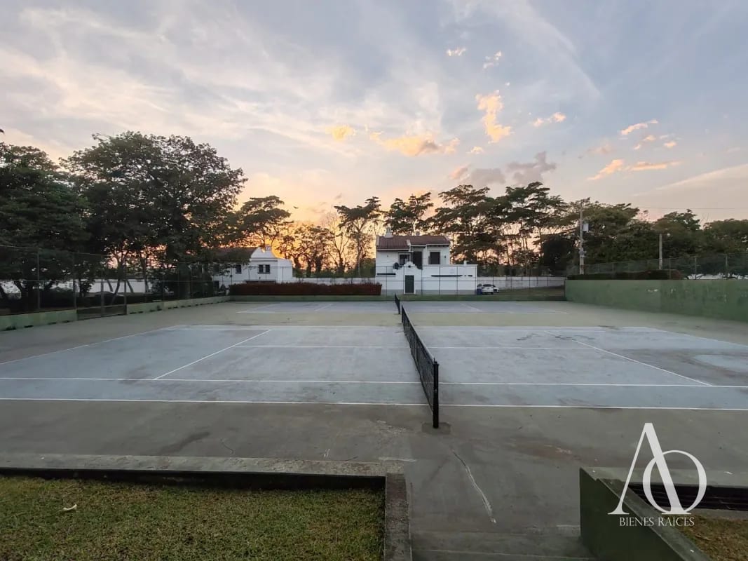 Casa en Venta en Pacific Gardens, Escuintla / EN DIRECTO — Casa vacacional en Venta en Puerto Quetzal, Escuintla — foto 11 de 15