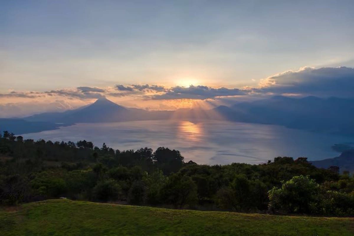 Casa en venta con vista al Lago de Atitlan a 20 minutos de Panajachel — Casa vacacional en Venta en San Andres Semetabaj, Sololá — foto 10 de 17