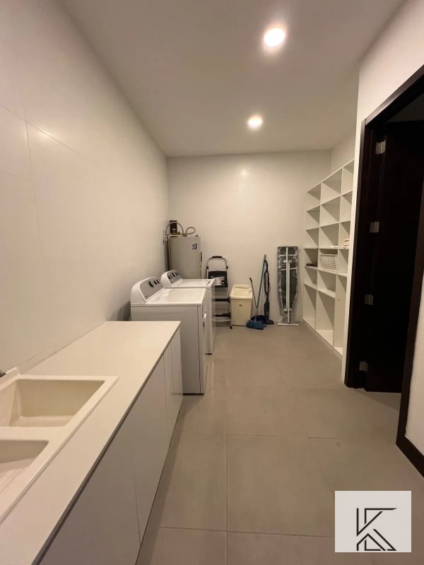 Lujoso y elegante apartamento en Edificio Echo zona 14 — Edificio en Alquiler en Echo, Zona 14, Guatemala, Ciudad — foto 6 de 16