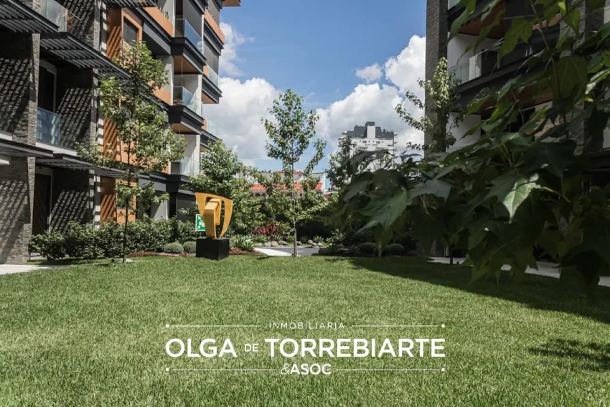 Apartamento en primer nivel, Maranta zona 10 — Apartamento en Alquiler en Maranta Oakland, Zona 10, Guatemala, Ciudad — foto 2 de 17