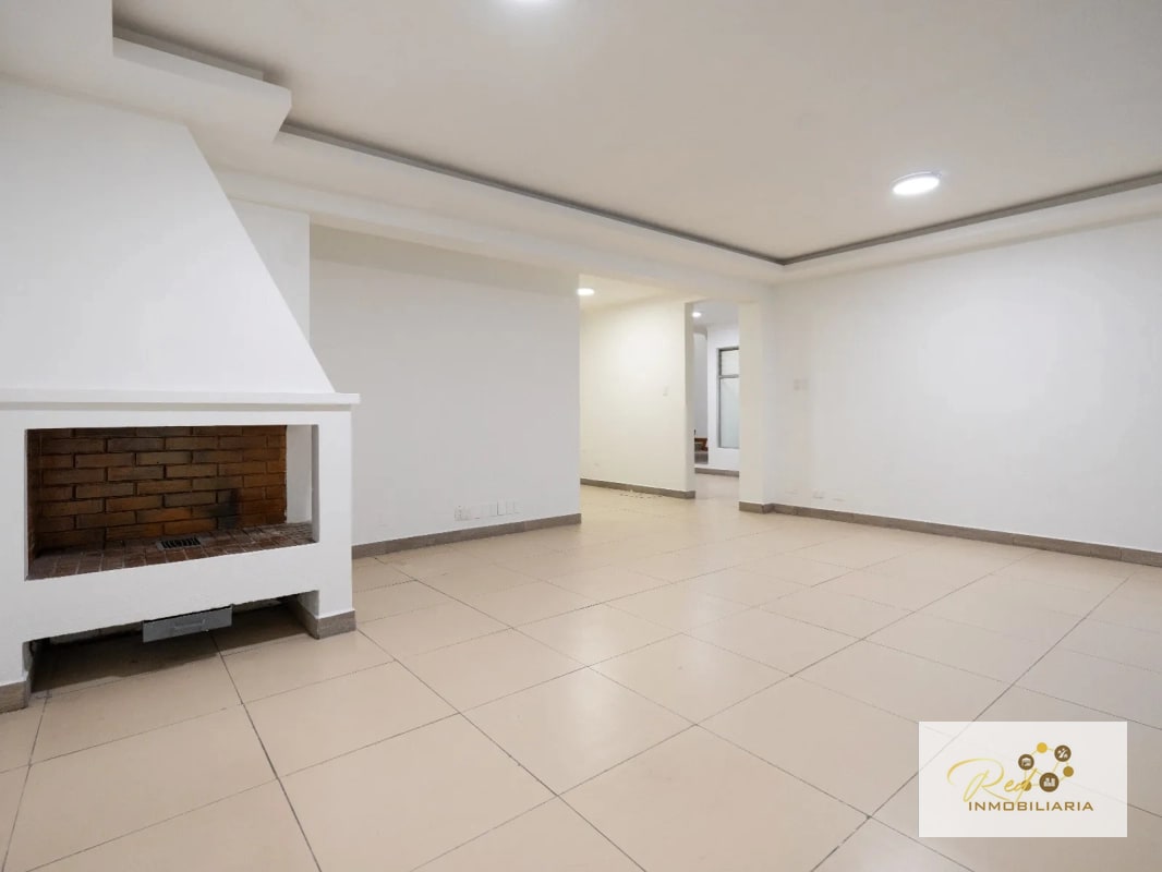 Venta de casa en zona 13 - 9