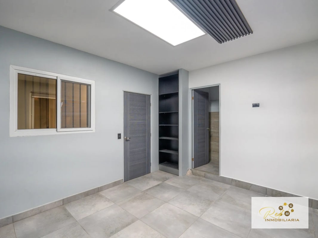 Venta de casa en zona 13 - 6