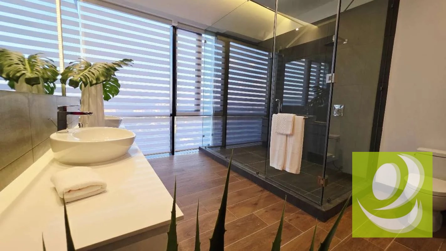 ESPECTACULAR PENT-HOUSE EN ZONA 10 VENTA - 1