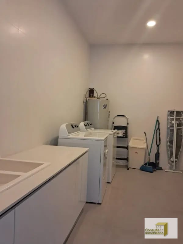 Zona 14 / Echo / Amueblado - Image 2