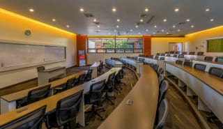 Interesante Propiedad en alquiler para Negocio, Academias, Universidades, Restaurantes, Negocios de Entretenimiento y más en zona 15. — Local en Alquiler en Zona 15, Guatemala, Ciudad — miniatura 4 de 11