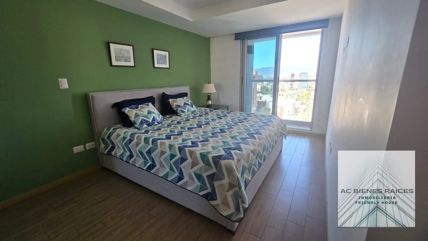City House en venta zona 10 - 7