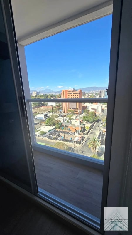City House en venta zona 10 - 6