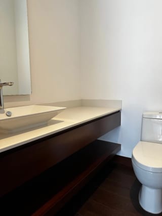 Echo zona 14-Apartamento en alquiler — Apartamento en Alquiler en Echo, Zona 14, Guatemala, Ciudad — miniatura 15 de 17