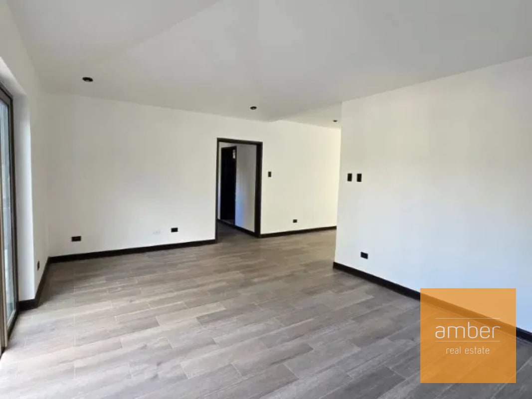 Villa Antonella, km 16.5 CES - 2
