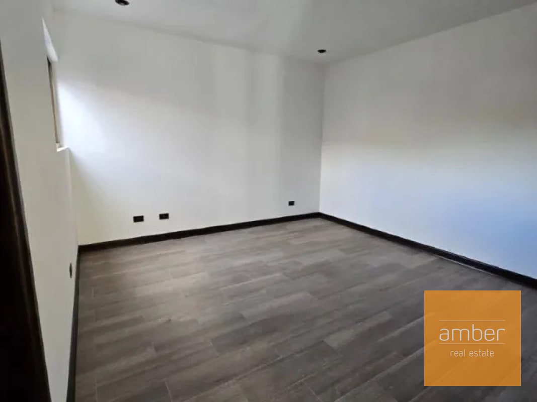 Villa Antonella, km 16.5 CES - 7