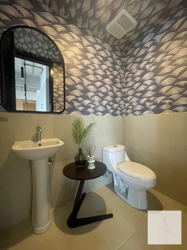 Moderna oficina para estrenar, completamente equipada y decorada - Zona 10 - 6