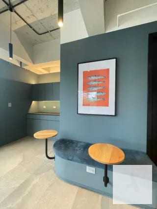 Moderna oficina para estrenar, completamente equipada y decorada - Zona 10 — Oficina en Alquiler en Vasanta, Zona 10, Guatemala, Ciudad — miniatura 5 de 9