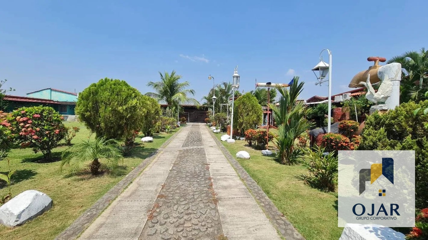 CASA VACACIONAL EN VENTA EN QUINTAS LA PONDEROSA, KM 77 HACIA PUERTO QUETZAL - 1