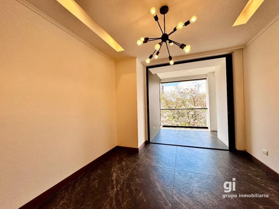 Apartamento en Renta en Zona 10 con Espacios Amplios y Funcionales + Amenidades Exclusivas - 16