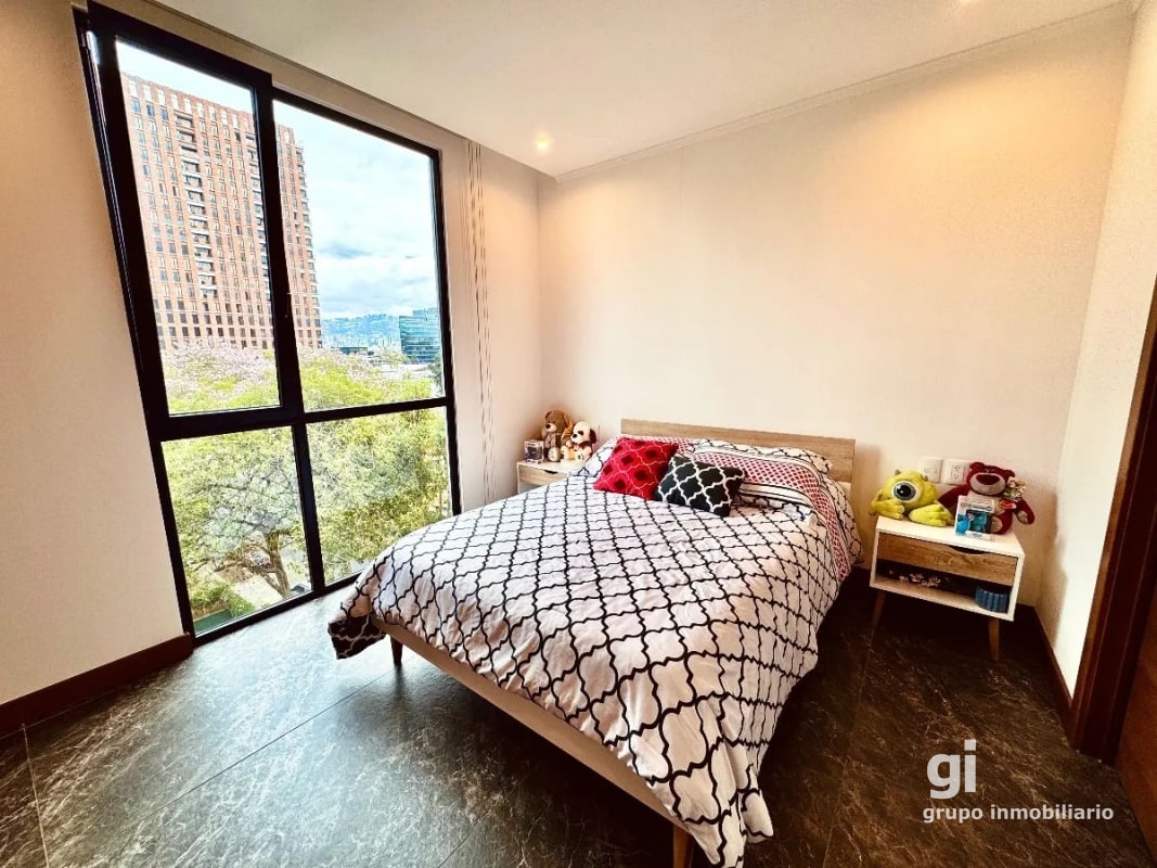 Apartamento en Renta en Zona 10 con Espacios Amplios y Funcionales + Amenidades Exclusivas - 12