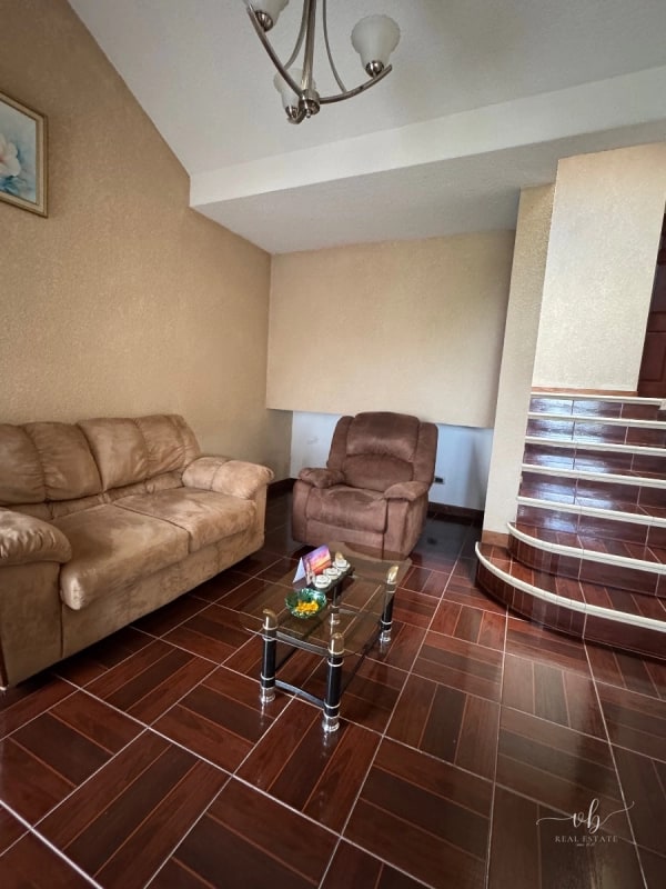 Casa en venta - Montebello 2 - CAES km 9.5 - 8