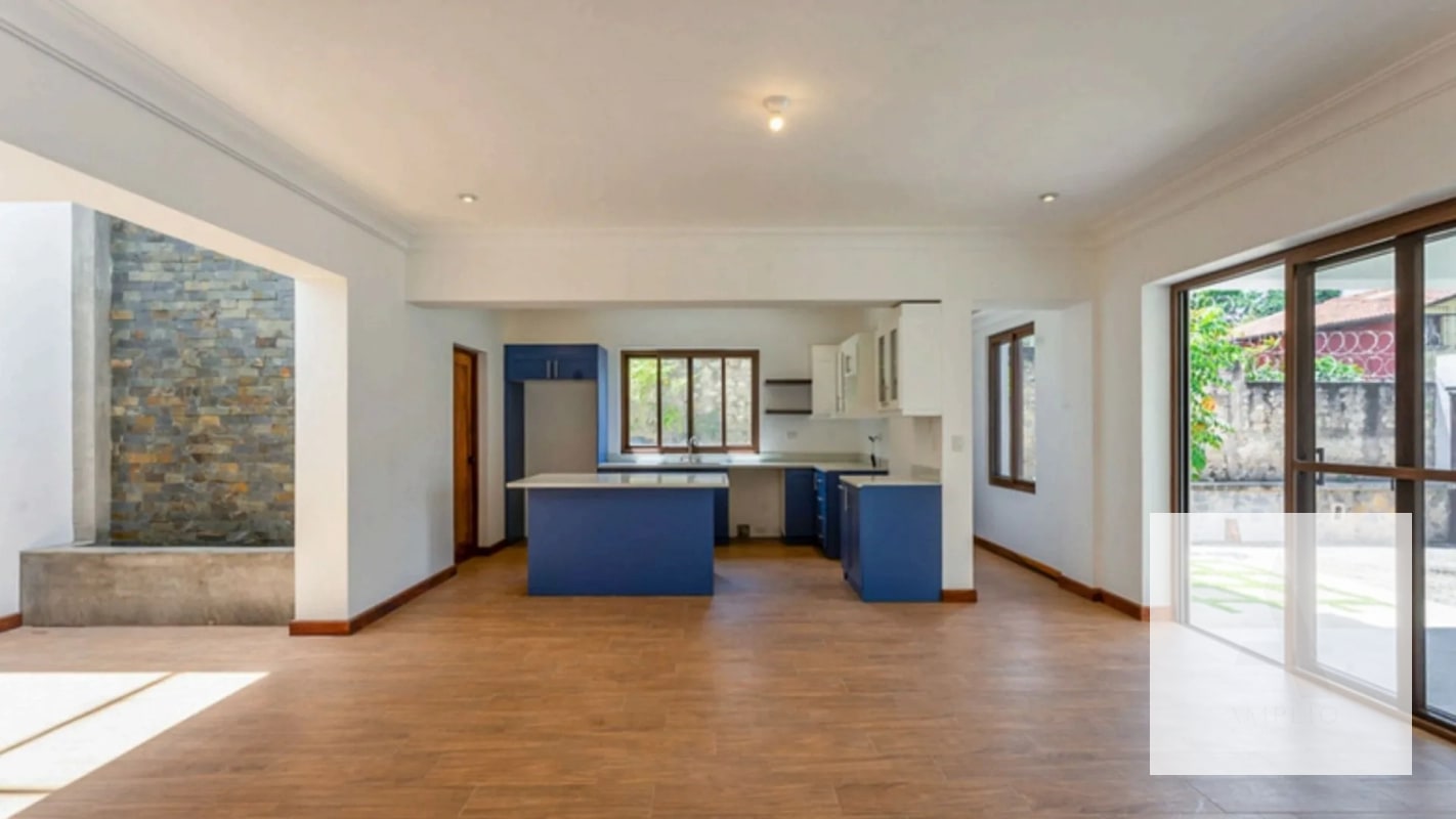 Casa con amplio jardín para estrenar en VENTA -Antigua Guatemala - 5