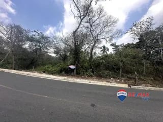 TERRENO PARA USO RESIDENCIAL O COMERCIAL EN KM. 30 CA-1 RUTA A EL SALVADOR, FRAIJANES — Terreno en Venta en km 26-30, Carretera a El Salvador, Guatemala, Ciudad — miniatura 7 de 7