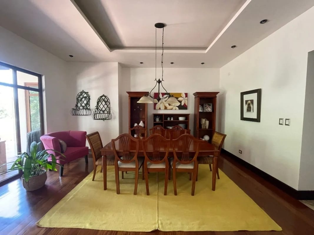 ALBEREDA DE LA ESPAÑOLA, MUXBAL, APARTAMENTO VENTA 265 MTS2, 3 DORMITORIOS $545,000 — Apartamento en Alquiler en Muxbal, Guatemala, Ciudad — foto 2 de 10