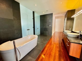 Exclusiva propiedad de lujo con Helipuerto en Sausalito para venta — Casa en Venta en Sausalito, Carretera a El Salvador, Guatemala, Ciudad — miniatura 12 de 17