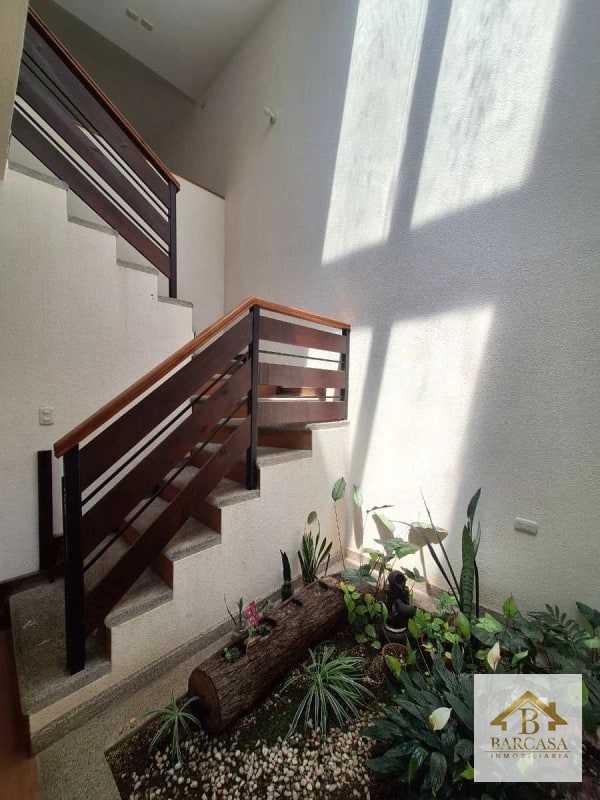 Se vende casa de esquina km 16.5 entrada por Olmeca, Carretera al Salvador - 7