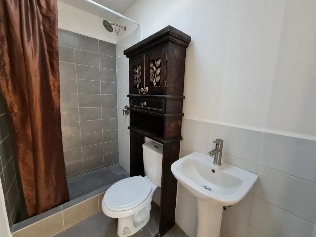 CASA EN RENTA O VENTA CARRETERA EL SALVADOR, KM 16.5 OLMECA — Casa en Venta en Carretera a El Salvador, Guatemala, Ciudad — foto 6 de 12