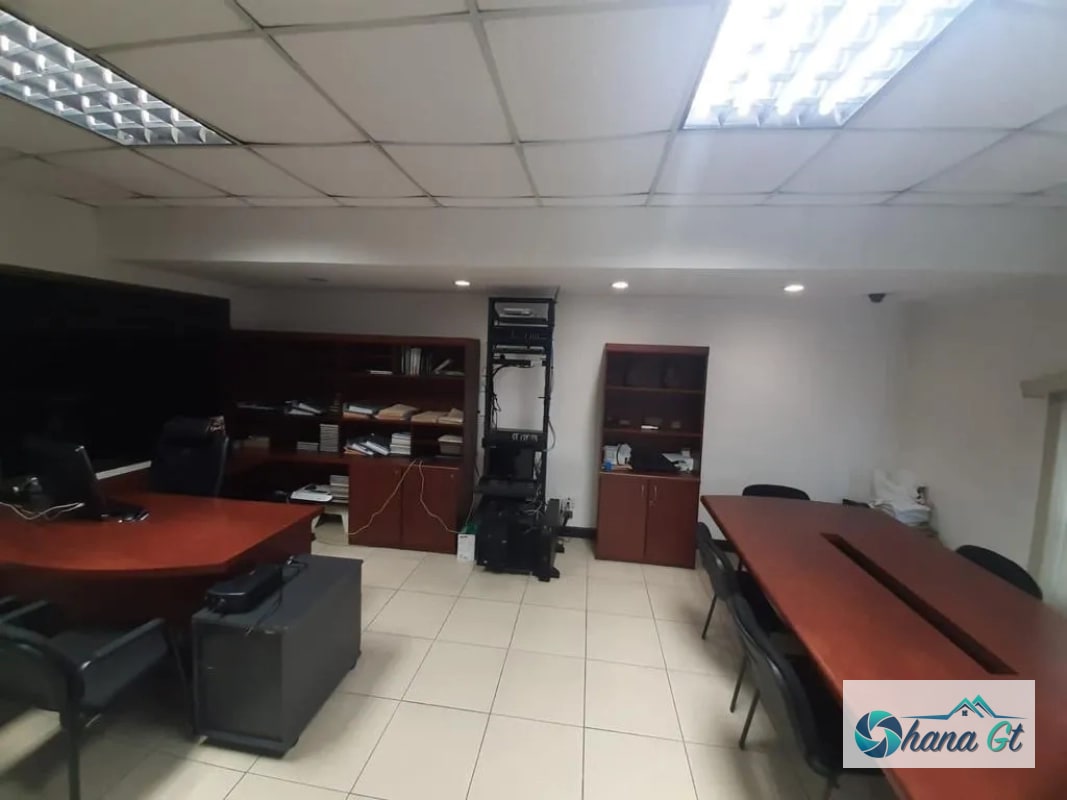 OFIBODEGA EN VENTA ZONA 11, EXCELENTE UBICACION - 1