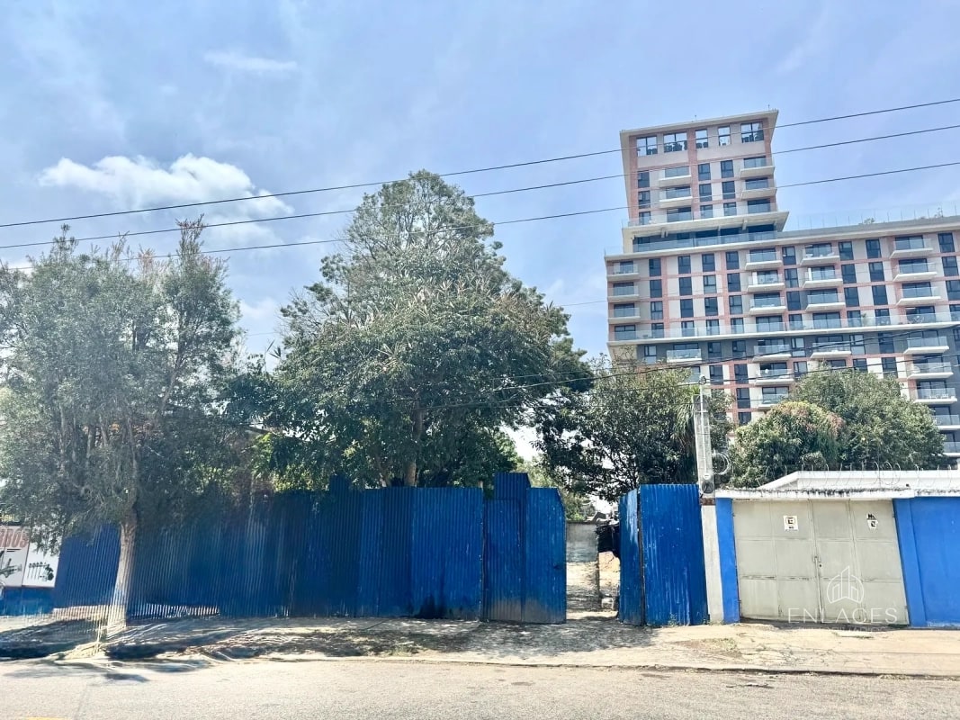 Zona 11 • Terreno en venta • Mariscal - Excelente ubicación - 5