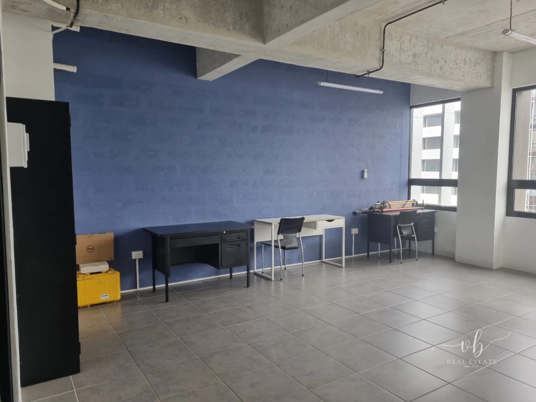 Oficina en venta - Edificio Nova Reformador zona 9 - 1