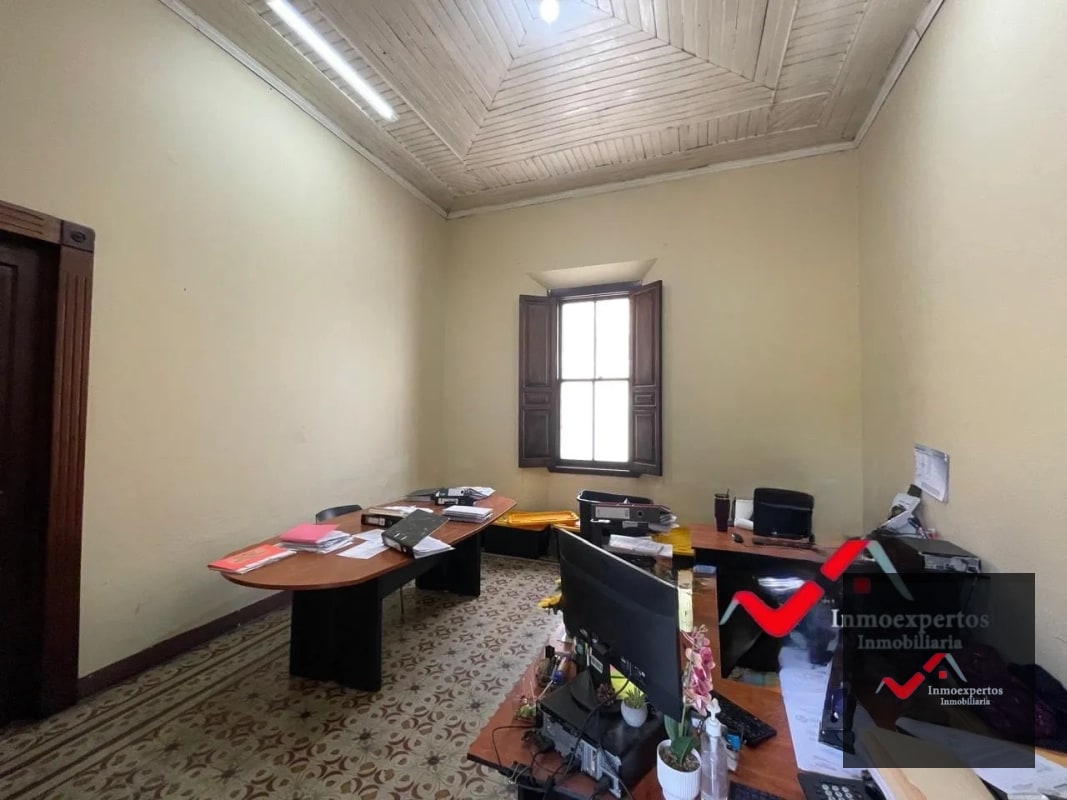 CASA EN VENTA ZONA 1 - 14