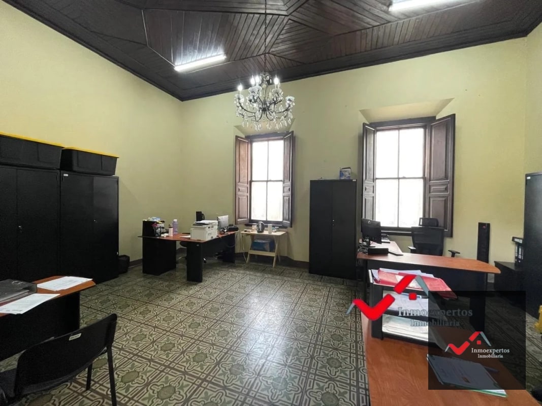 CASA EN VENTA ZONA 1 - 12