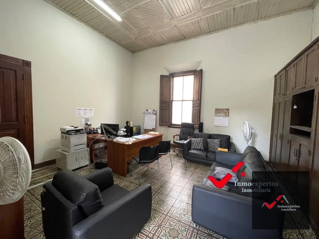 CASA EN VENTA ZONA 1 - 1