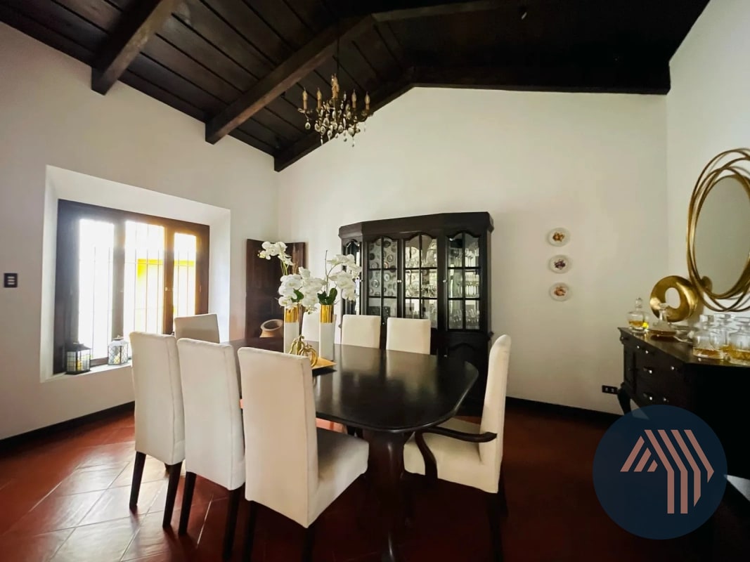 VENTA DE HERMOSA CASA ESTILO COLONIAL - LABOR DE CASTILLA - 14