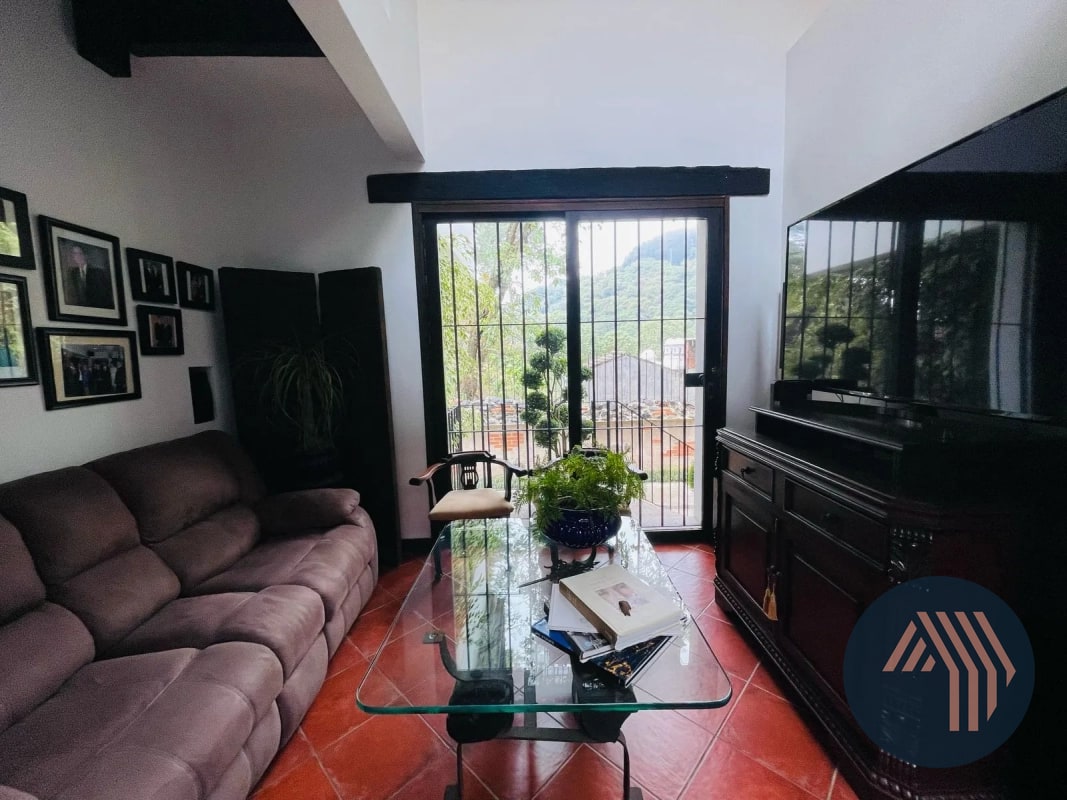 VENTA DE HERMOSA CASA ESTILO COLONIAL - LABOR DE CASTILLA - 10