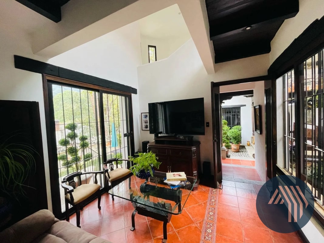 VENTA DE HERMOSA CASA ESTILO COLONIAL - LABOR DE CASTILLA - 12