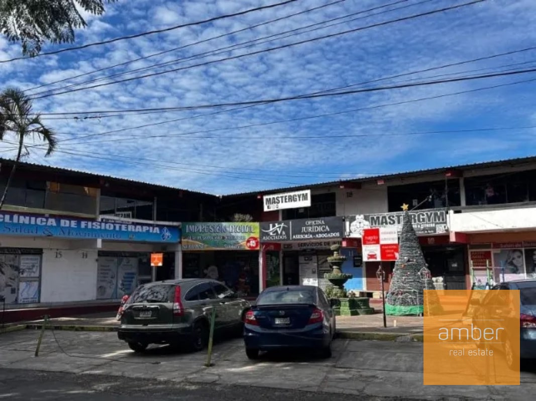Local Comercial en Villa Nueva - 1
