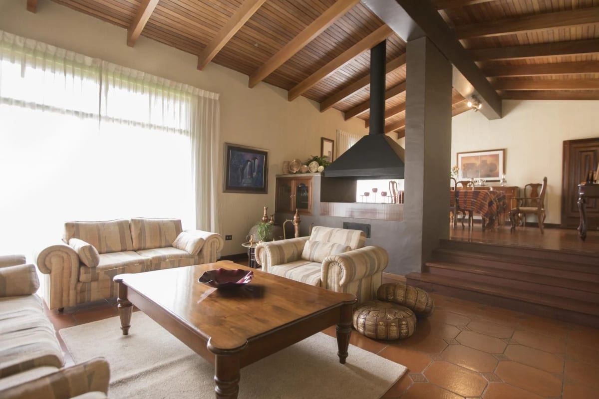 Casa de UN NIVEL EN VENTA en Santa Rosalía  — Casa en Venta en Santa Rosalia La Laguna, Carretera a El Salvador, Guatemala, Ciudad — foto 5 de 12