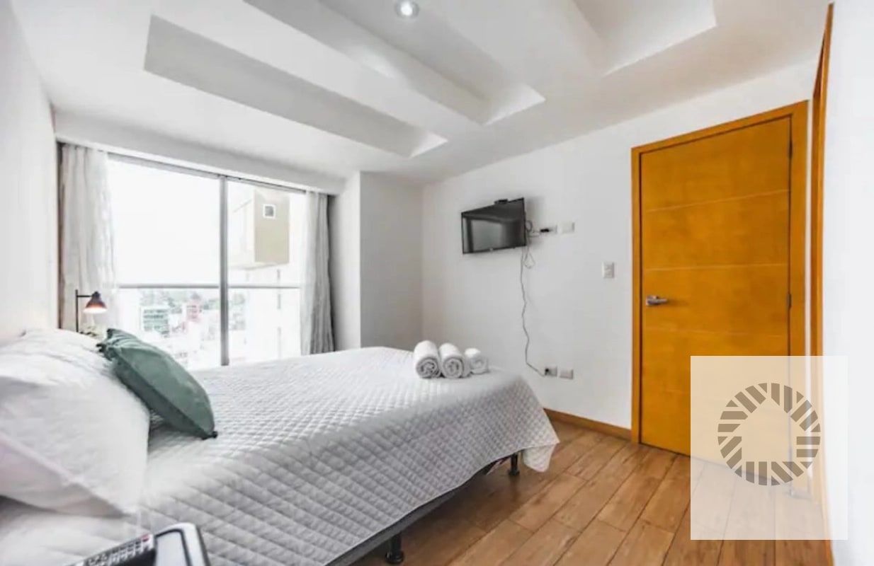 VENDO APARTAMENTO CITY HAUS,ZONA 10 - 4