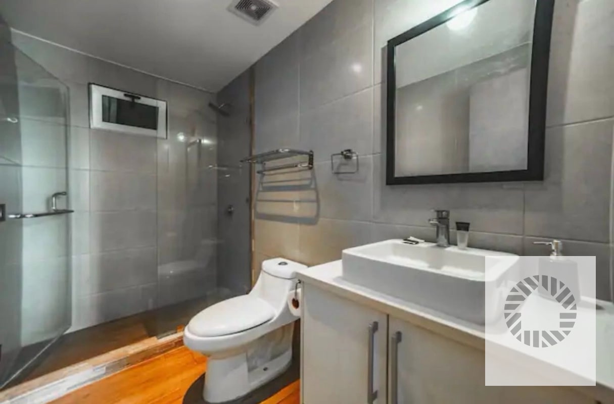 VENDO APARTAMENTO  CITY HAUS,ZONA 10 - 3