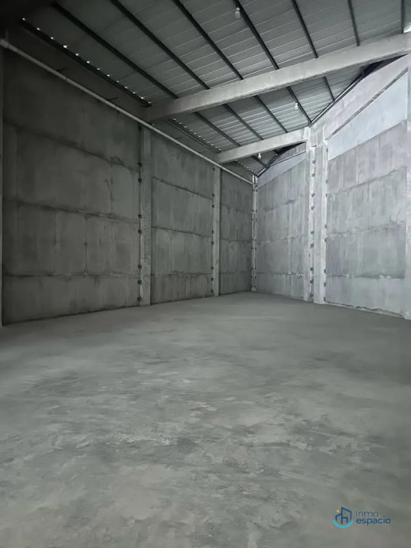 Bodega en Renta, zona 18-Ofibodegas Bouganbilias - 9