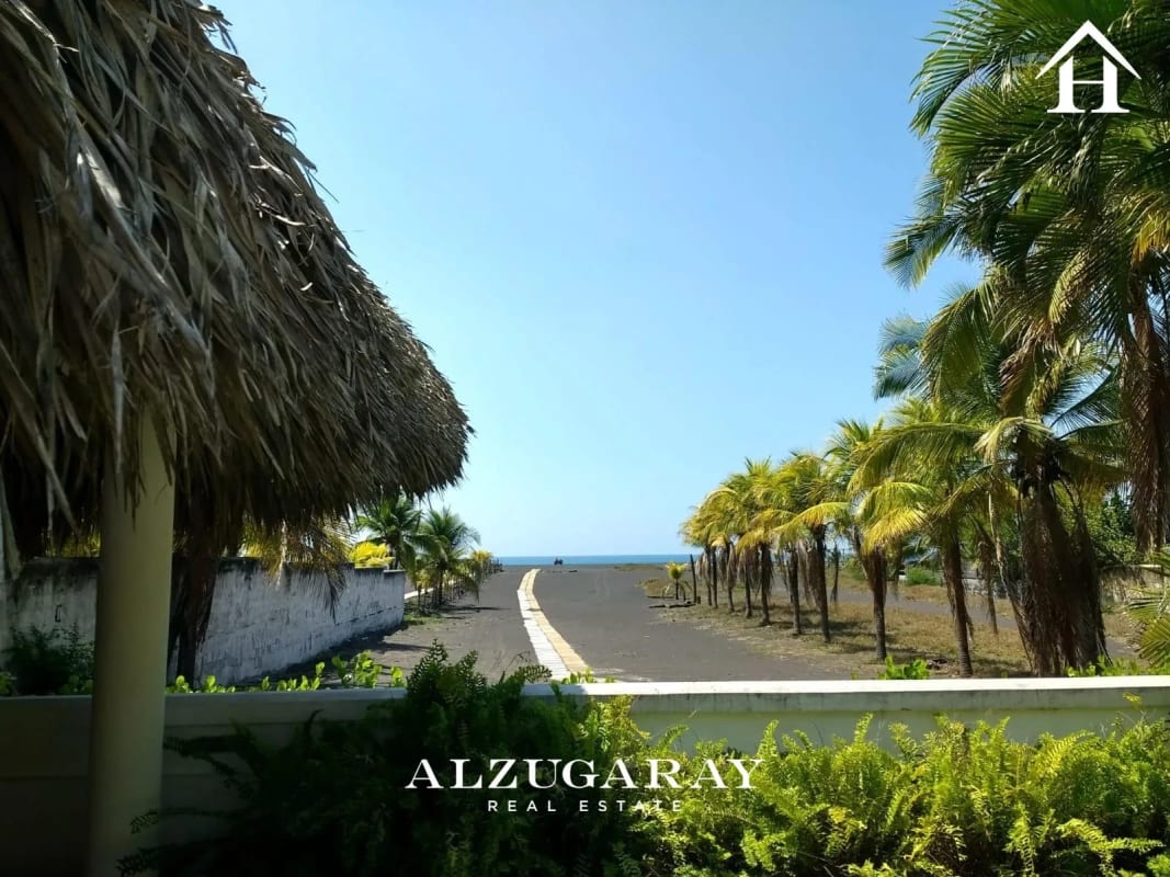 CASA AMUEBLADA FRENTE AL MAR - 5 HAB. / CONDOMINIO CHULAMAR - Miniatura 10
